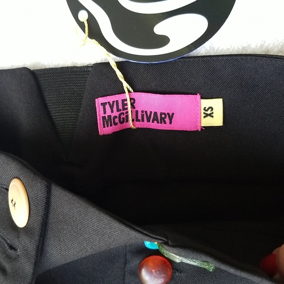 Tyler Mcgillivray black button pants - Picture 4 of 10